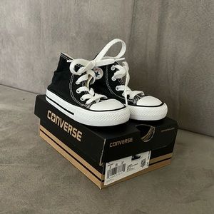 Like new Converse All Star Hi Tops Infant size 6
